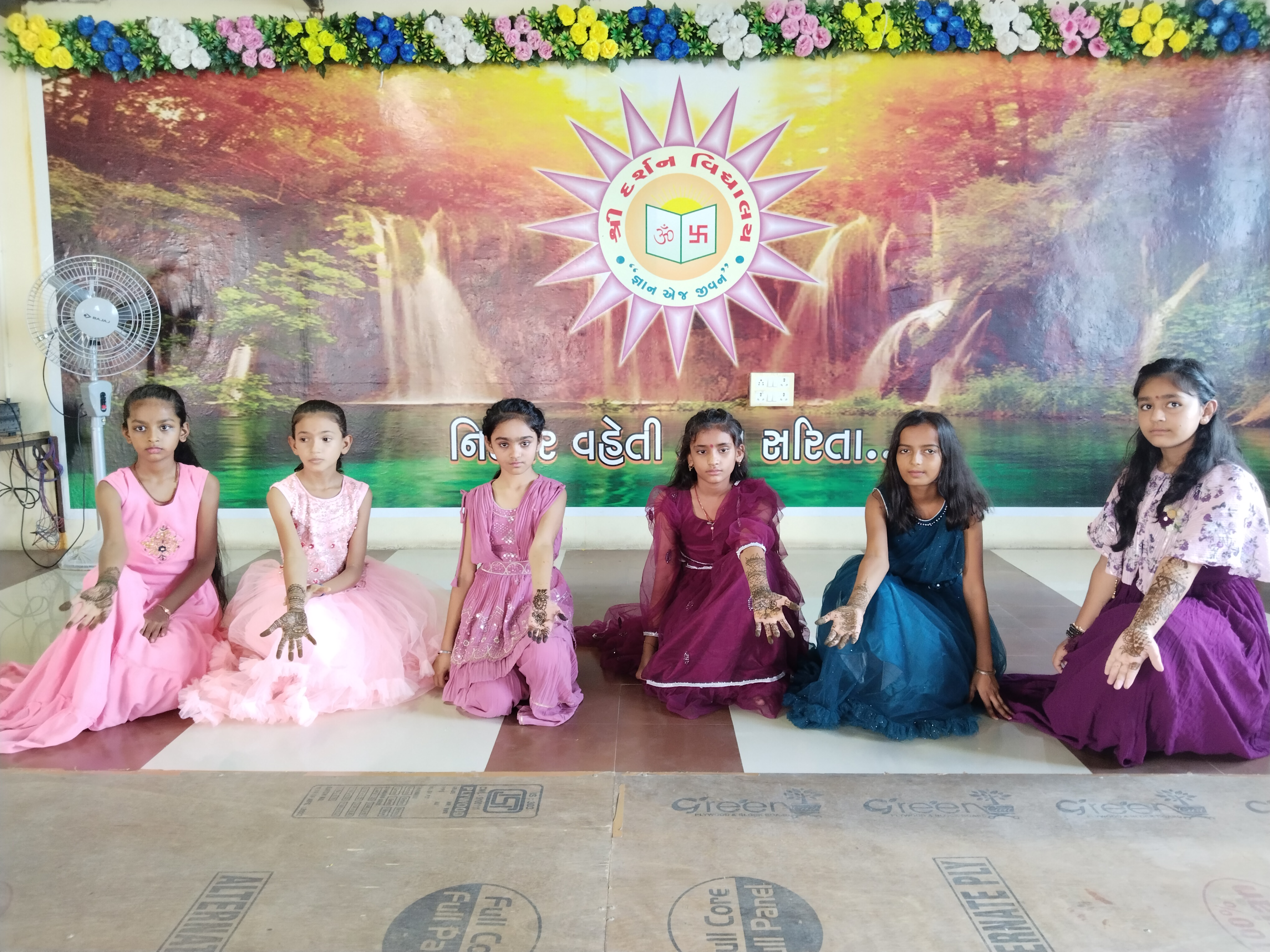 MAHEDI & KESHGUTHAN SPARDHA