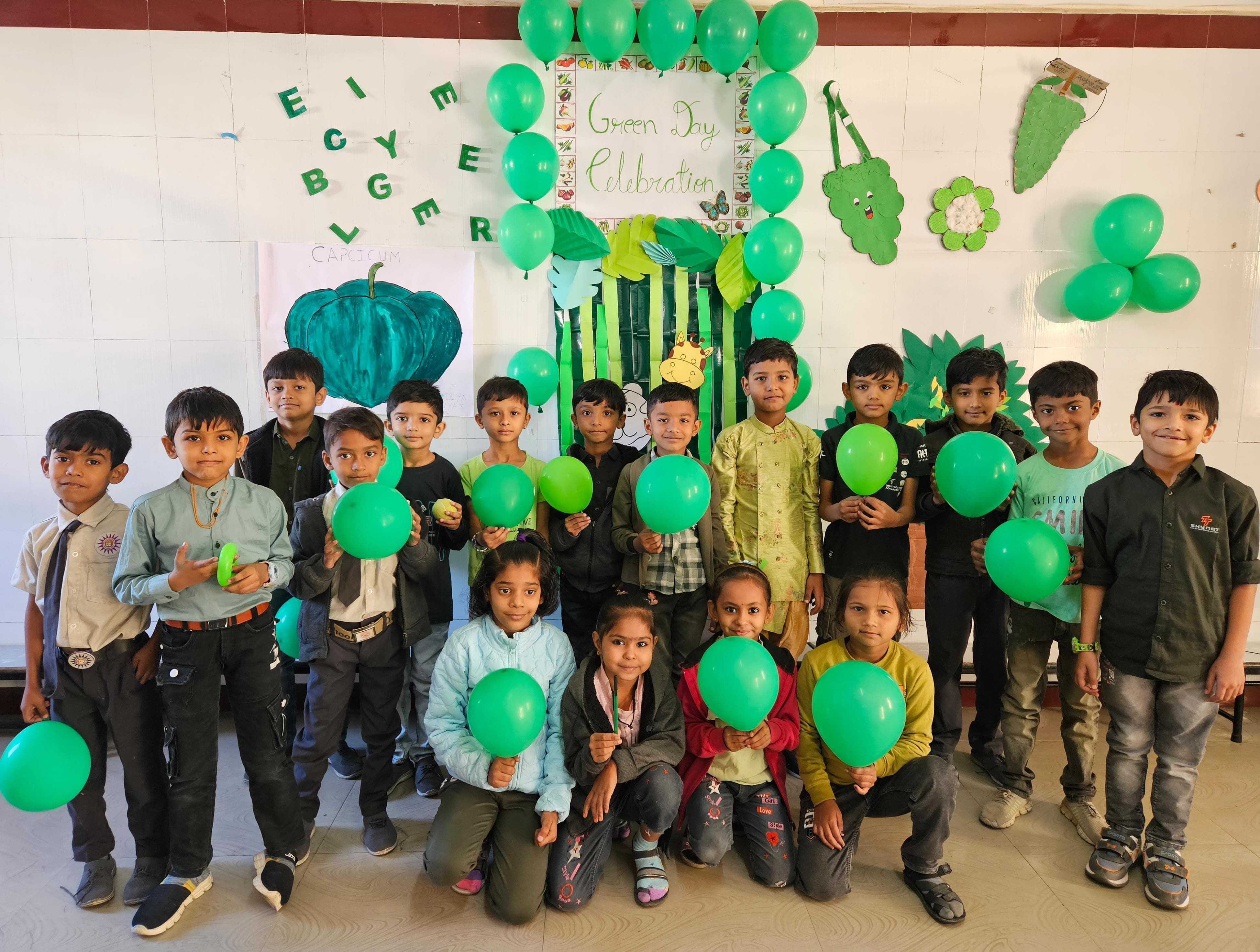 VAGETABLE & GREEN COLOUR DAY